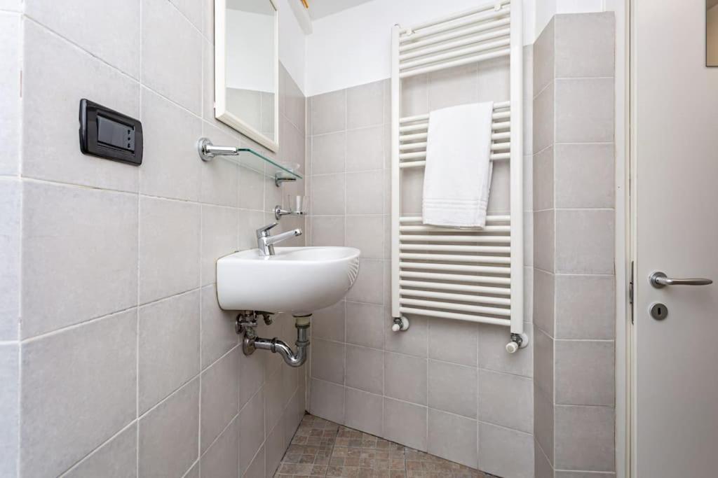 Apartment Adorno 2 - Affitti Brevi Italia Genova Kültér fotó